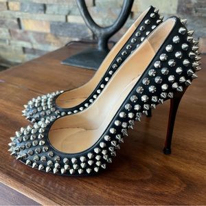 Christian Louboutin Pumps